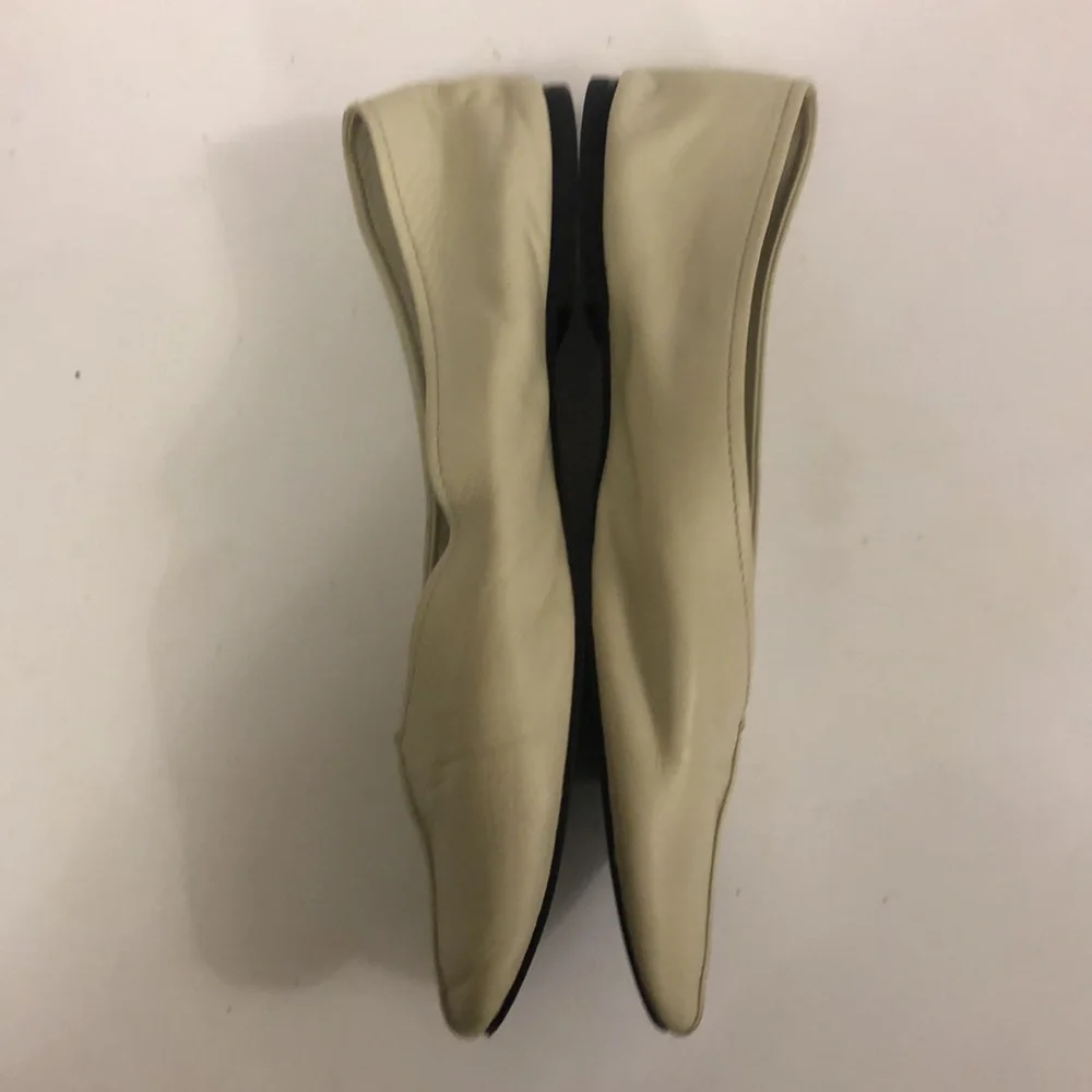 Zara 40 (9-9.5 USA) Ballet Flat Shoes Cream Bone Leather Excellent Condition - Picture 4 of 9